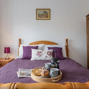 https://arundel-luxurious-homely-dog-friendly-with-parking.yorkshirehotels.net